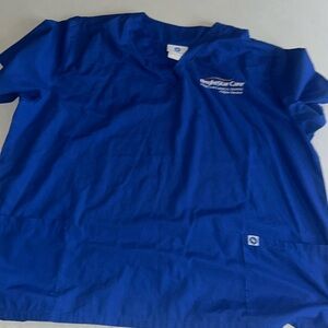 Unisex Size 2X Homecare Medical Staffing Scrubs Top.